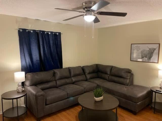 Charming 1-Br Upstairs Apartment Near Fort Sill! Lawton Zewnętrze zdjęcie