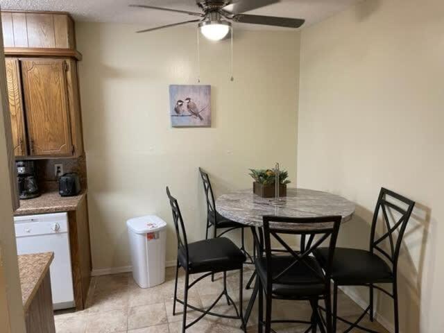 Charming 1-Br Upstairs Apartment Near Fort Sill! Lawton Zewnętrze zdjęcie